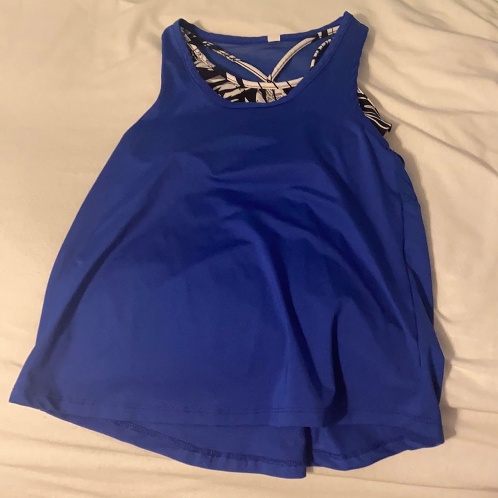 Cute work out tank top with built in bra.